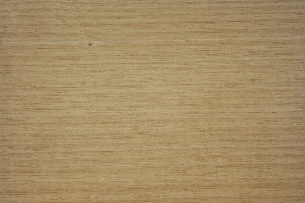 Anigre veneer quarter cut with a fine and consistent grain