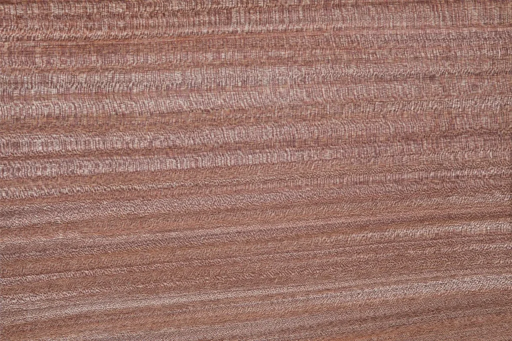 African mahogany veneer sheet quarter cut featuring a consistent texture